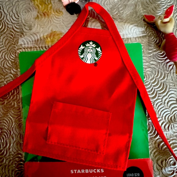 ❣️Starbucks🎄Mini Red Apron with gift card in original package - Picture 2 of 3